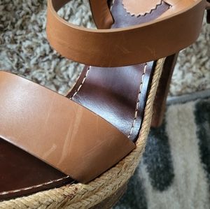 Womens shoes